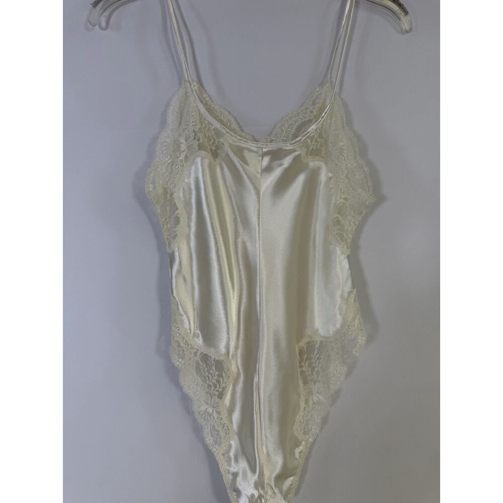 Vtg Victorias Secret Satin Lace Bodysuit Sz Small Ivory Teddy Gold Label 90s - Picture 10 of 16